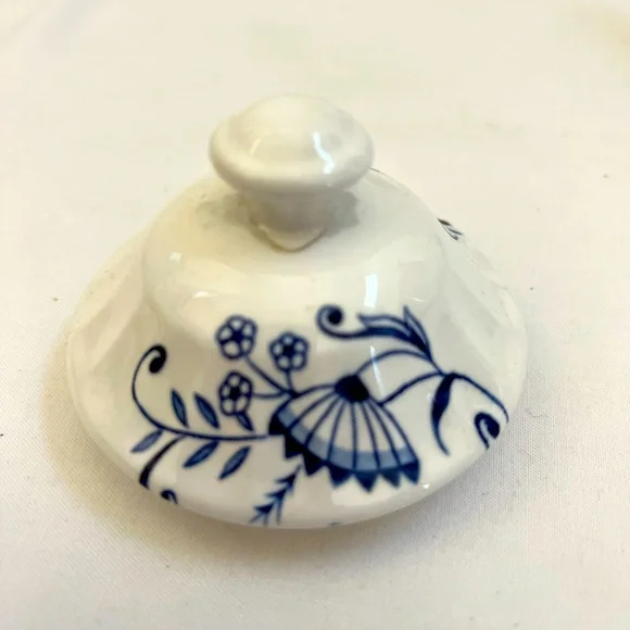 J & G Meakin LEGATO Creamer AND Sugar Bowl With Top Classic White & Blue England - Picture 10 of 15